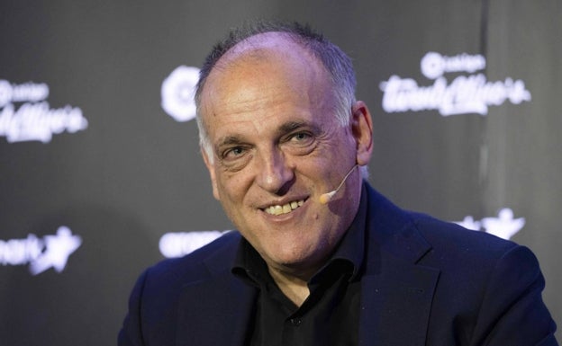 Tebas: «En la sociedad valenciana no se entiende la situación económica del Valencia»