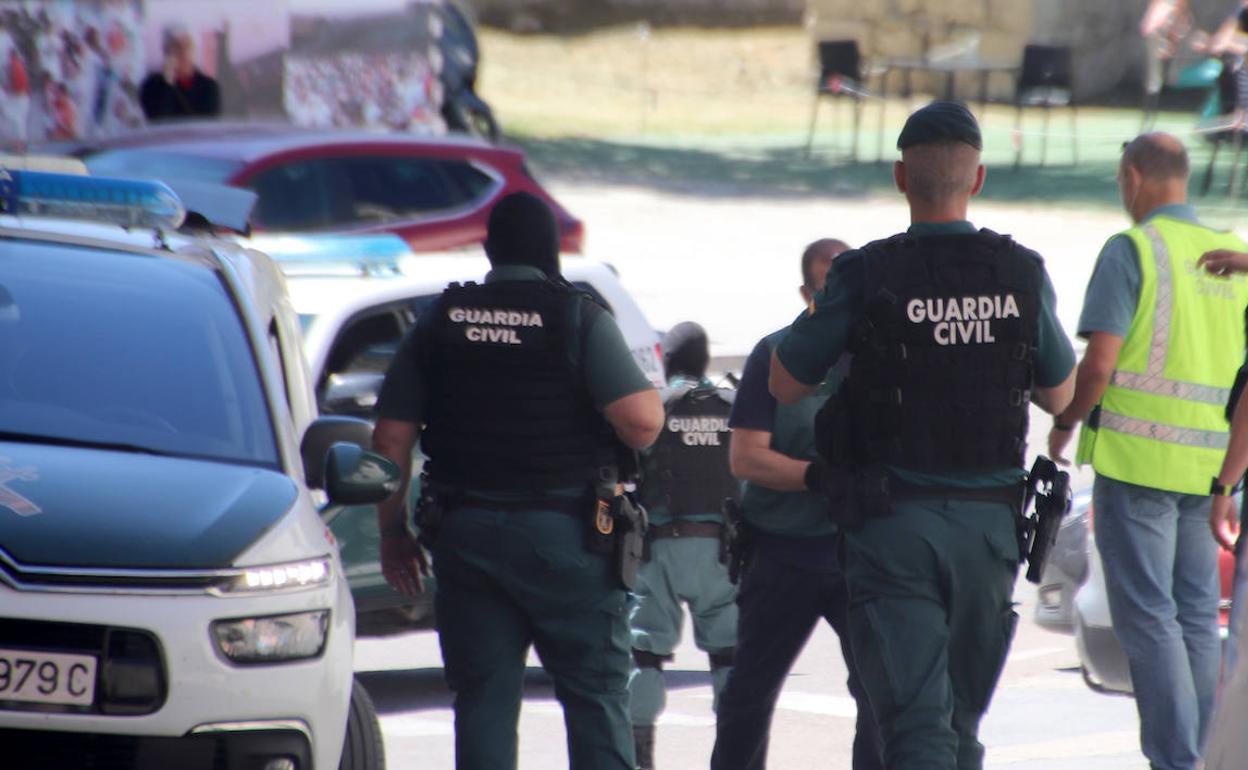 Agentes de la Guardia Civil en una operación. 