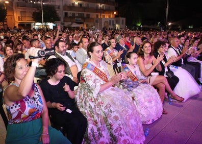 Imagen secundaria 1 - La proclamación de las reinas grande e infantil de 2020. 