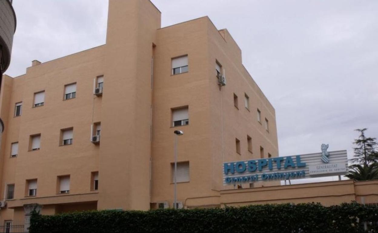 La planta de Medicina Interna del Hospital de Ontinyent se cierra en verano. 