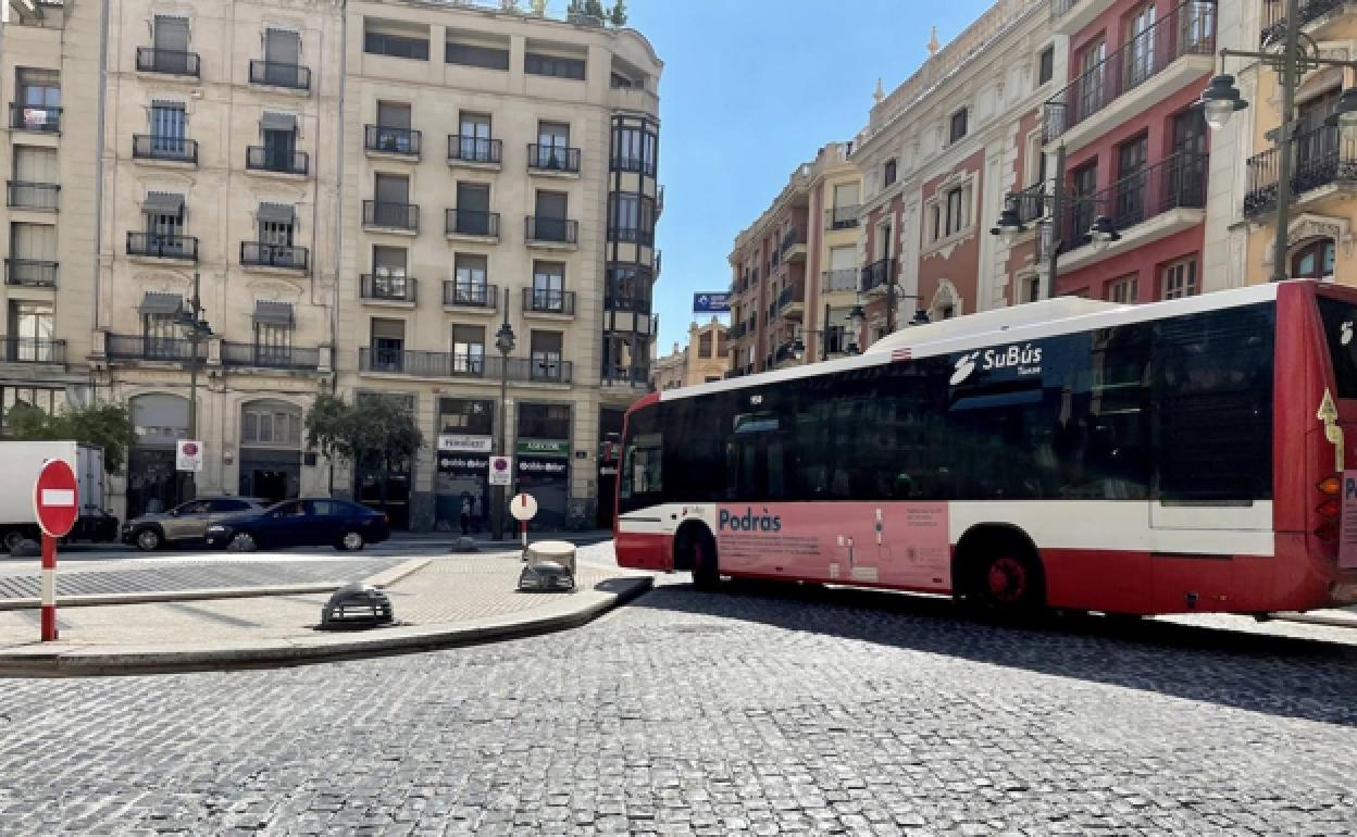 Parte de los actuales autobuses de la flota municipal han superado su vida útil. 