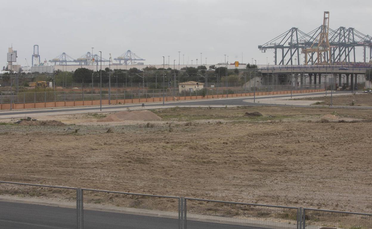 Instalaciones del puerto de Valencia. 