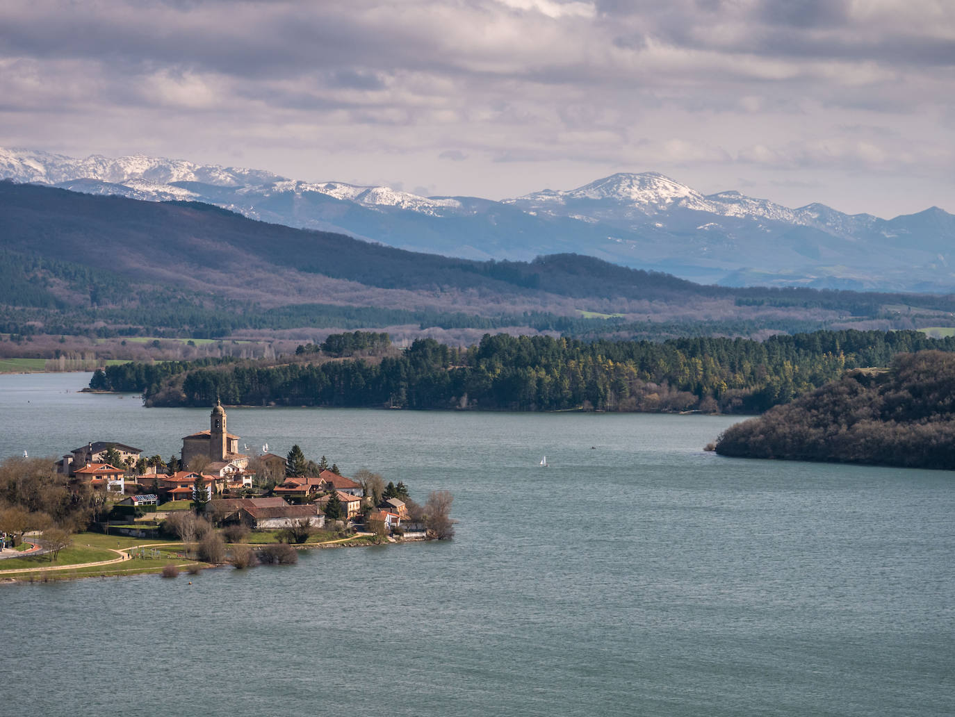 Embalse de Ullibarri-Gamboa, Álava