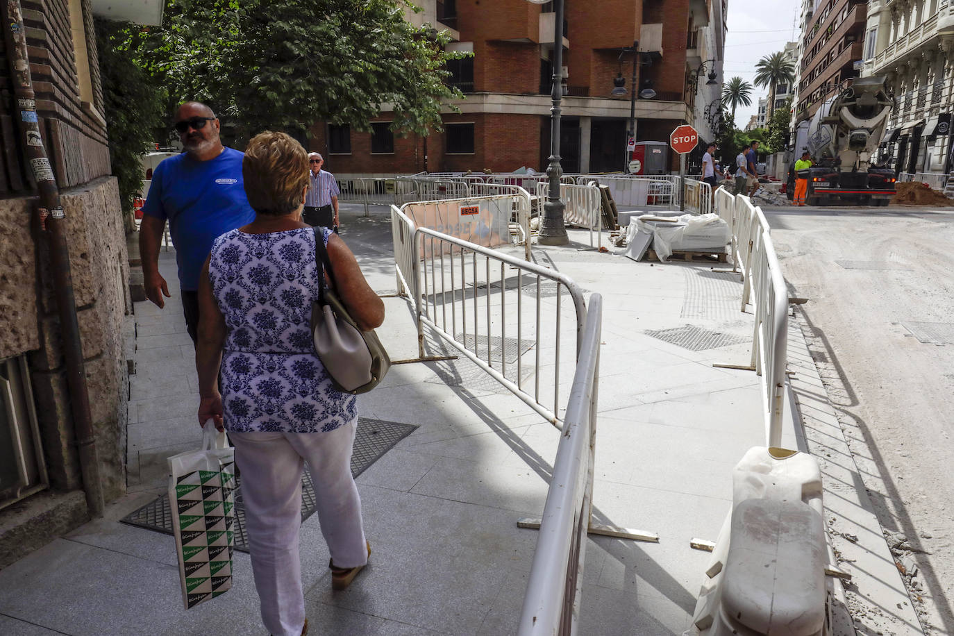 Fotos: Siguen las obras en el centro de Valencia