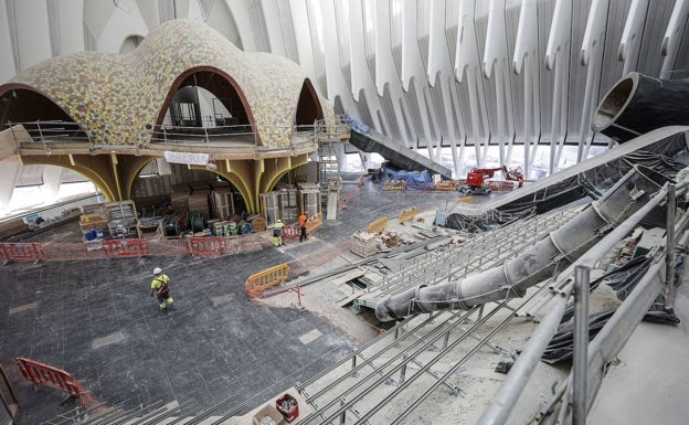 El espacio en obras para construir el CaixaForum. 