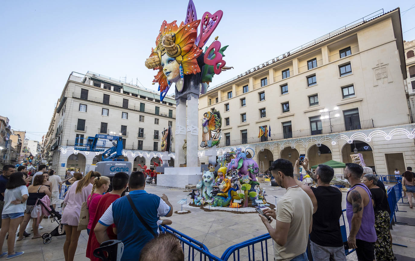 Fotos: Las imágenes de las Hogueras de Alicante 2022