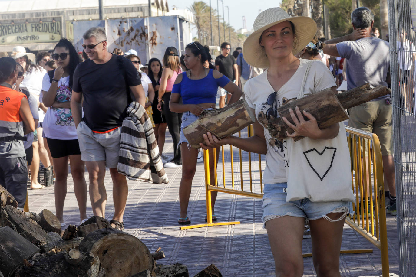 Fotos: La Noche de San Juan 2022 en Valencia