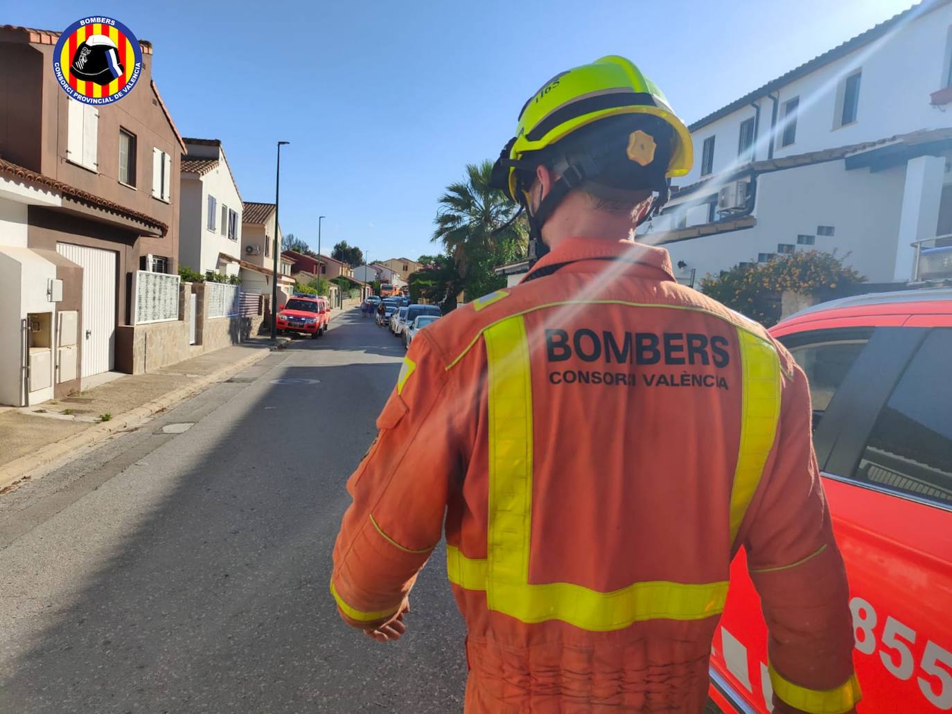 Fotos: Un incendio forestal obliga a evacuar a vecinos en Riba-roja de Túria