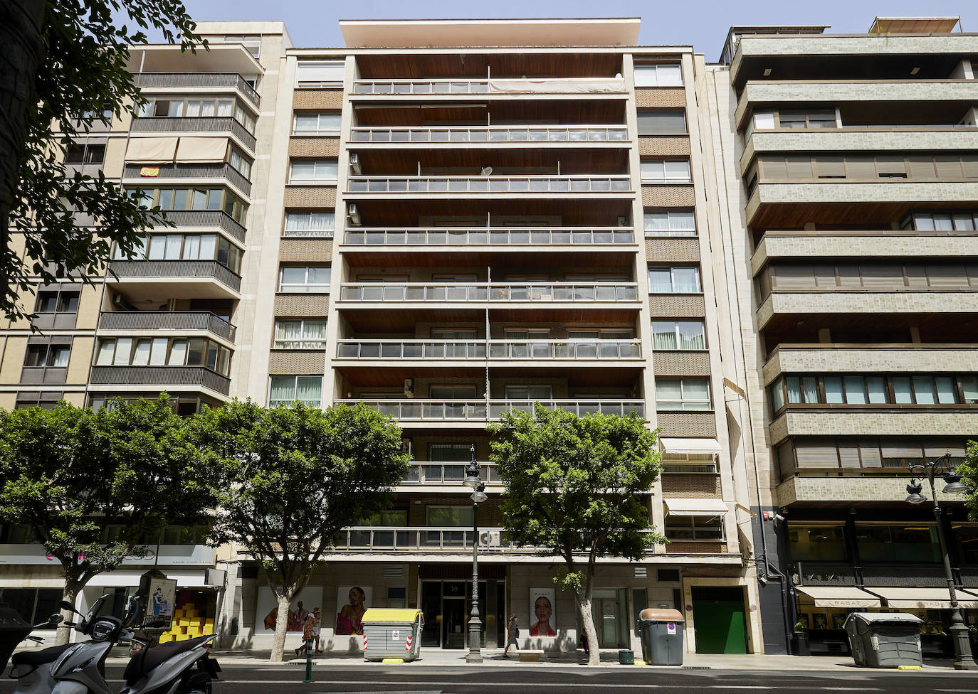 Fotos: Viviendas en la calle Colón de Valencia