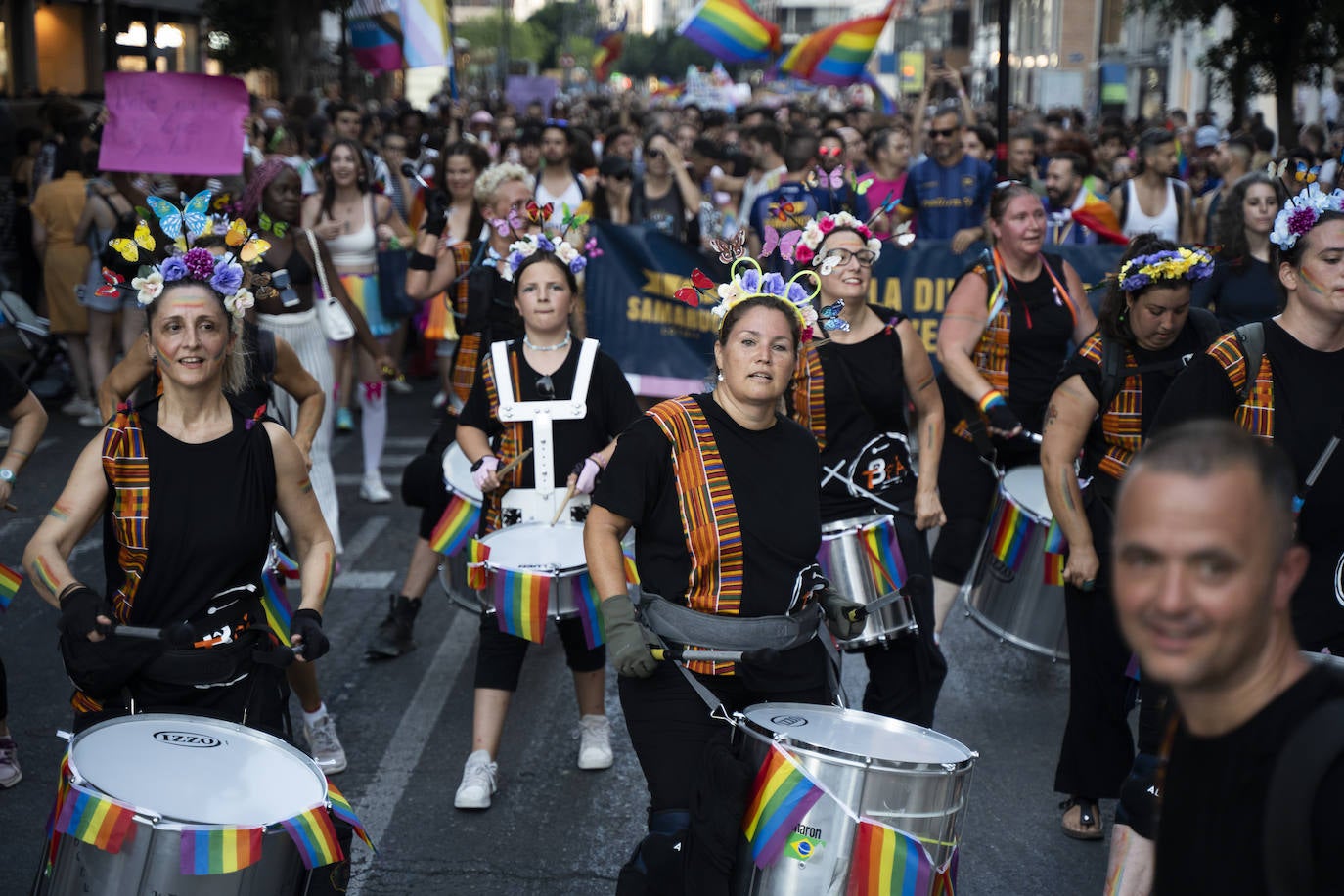 Fotos: Valencia celebra el día de Orgullo LGTBI+ 2022