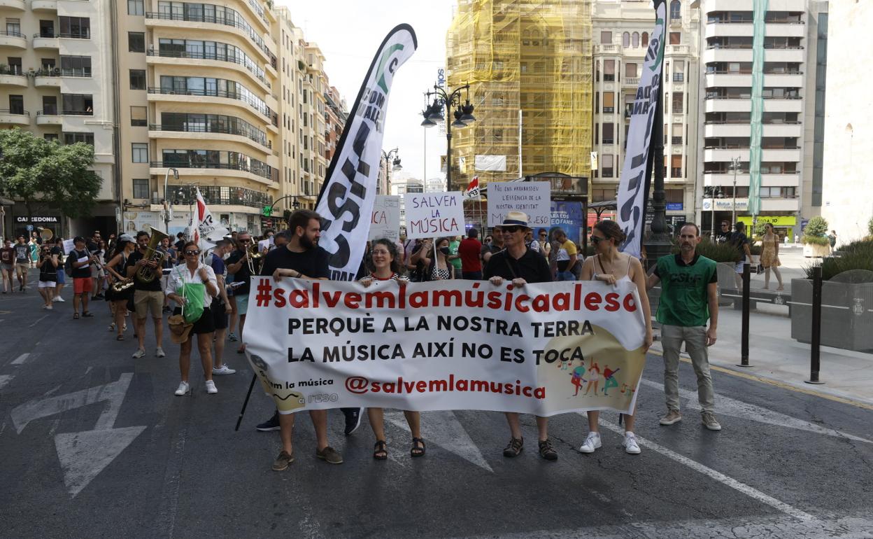 La manifestación arranca desde la plaza San Agustín.