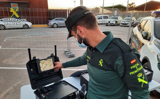 El dron y el piloto fueron localizados por el equipo PEGASO de la Guardia Civil. 