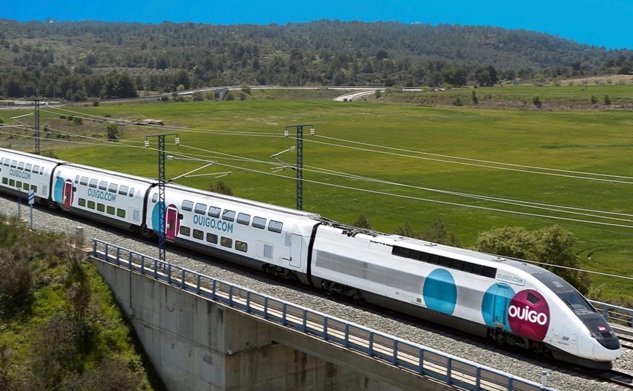 Los trenes de Ouigo no llegarán a Alicante hasta el próximo año