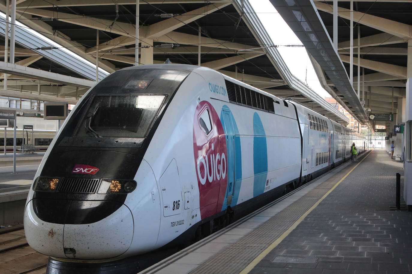 El 30 de junio se han presentado los trenes Ouigo que harán la ruta Valencia-Madrid. 