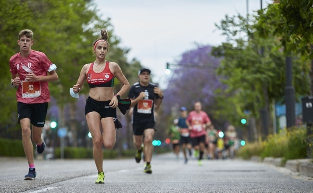 Corredores populares durante  el 5K de Valencia. 