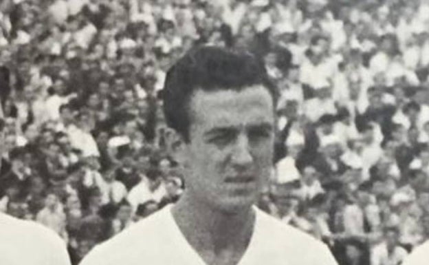 Amadeo Ibáñez fue titular en 339 partidos oficiales. 