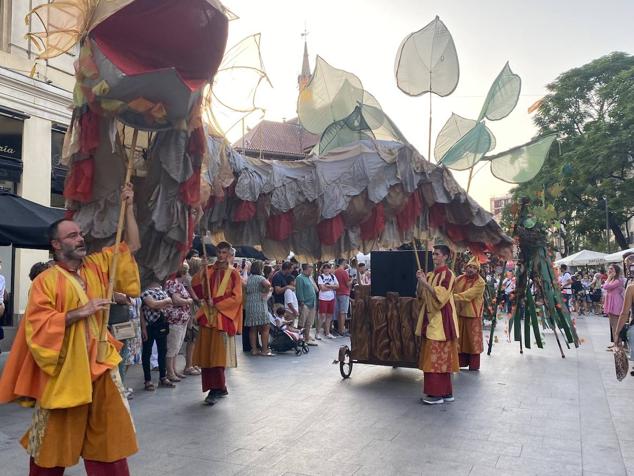 Fotos: Así ha sido la cabalgata inaugural de la Feria de Julio