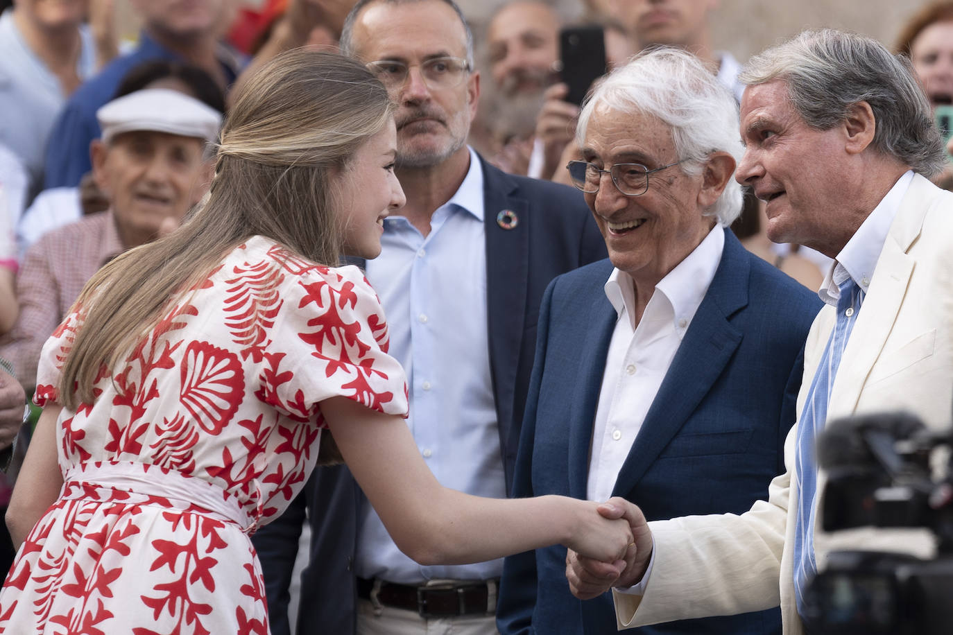 Fotos: Leonor viaja a Girona por primera vez