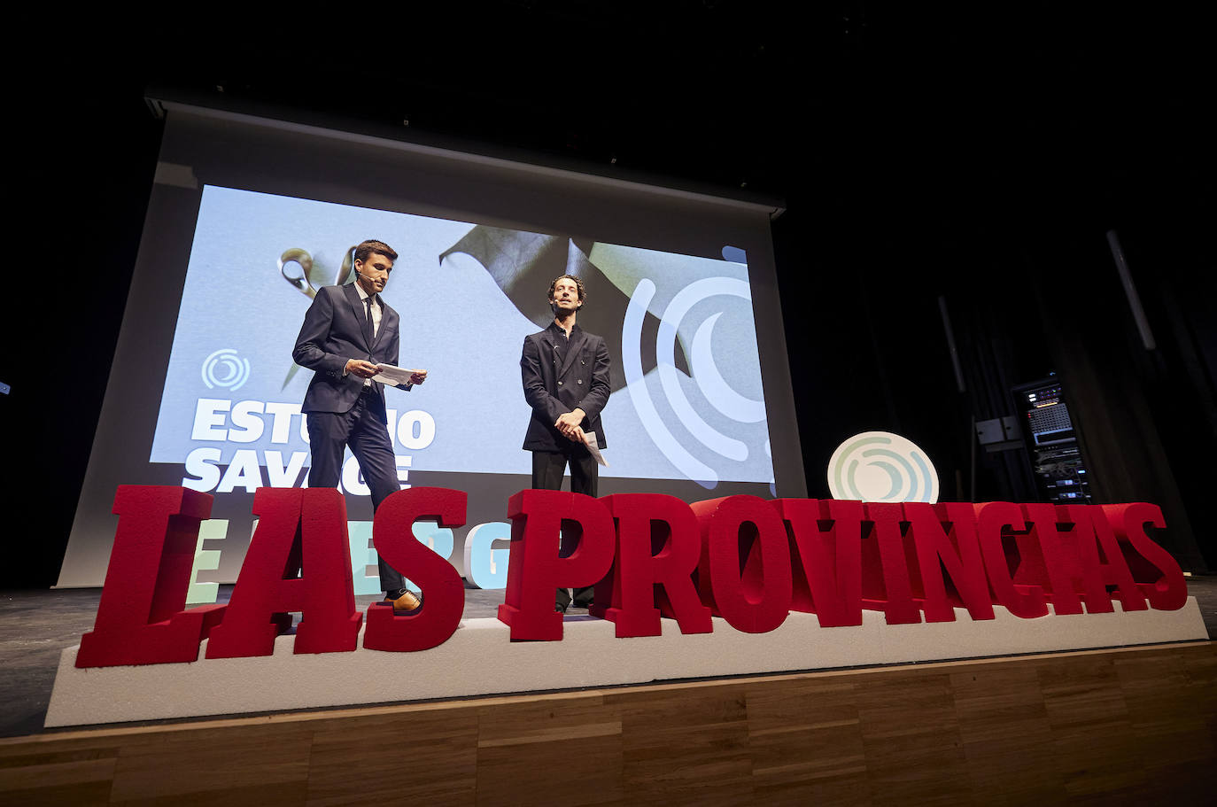 Fotos: Gala de los Premios Emergentes de LAS PROVINCIAS