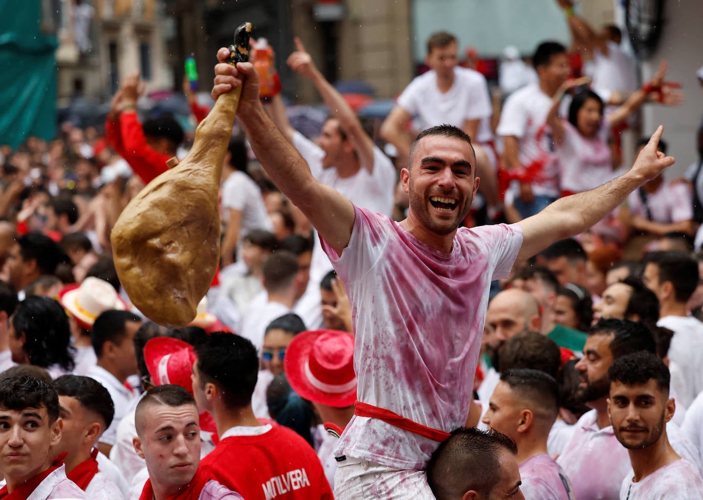 Fotos: Así ha sido el chupinazo de los Sanfermines 2022