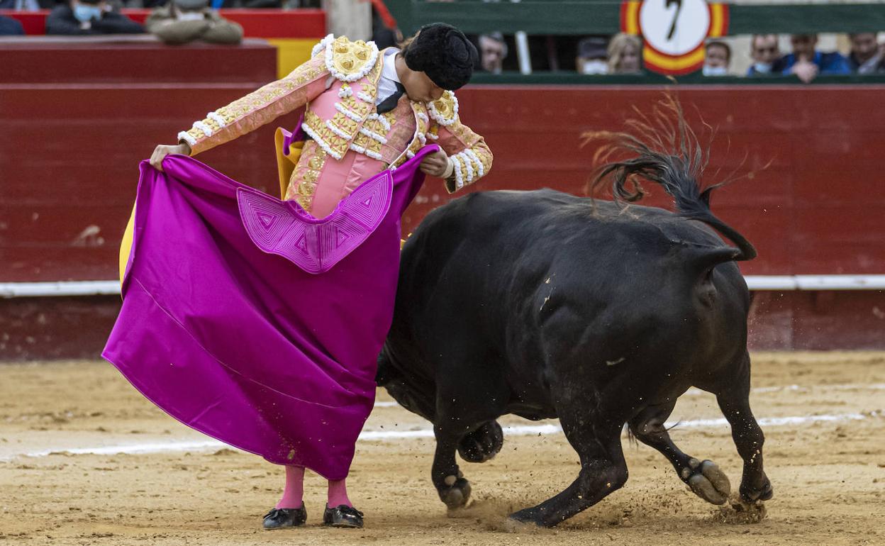 Cuándo torea Roca Rey en Valencia | cartel de toros de la Feria de Julio  2022 | Las Provincias