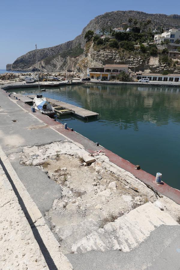 Fotos: Así está el puerto deportivo abandonado de Calpe