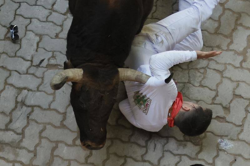 Fotos: Así ha sido el sexto encierro de San Fermín