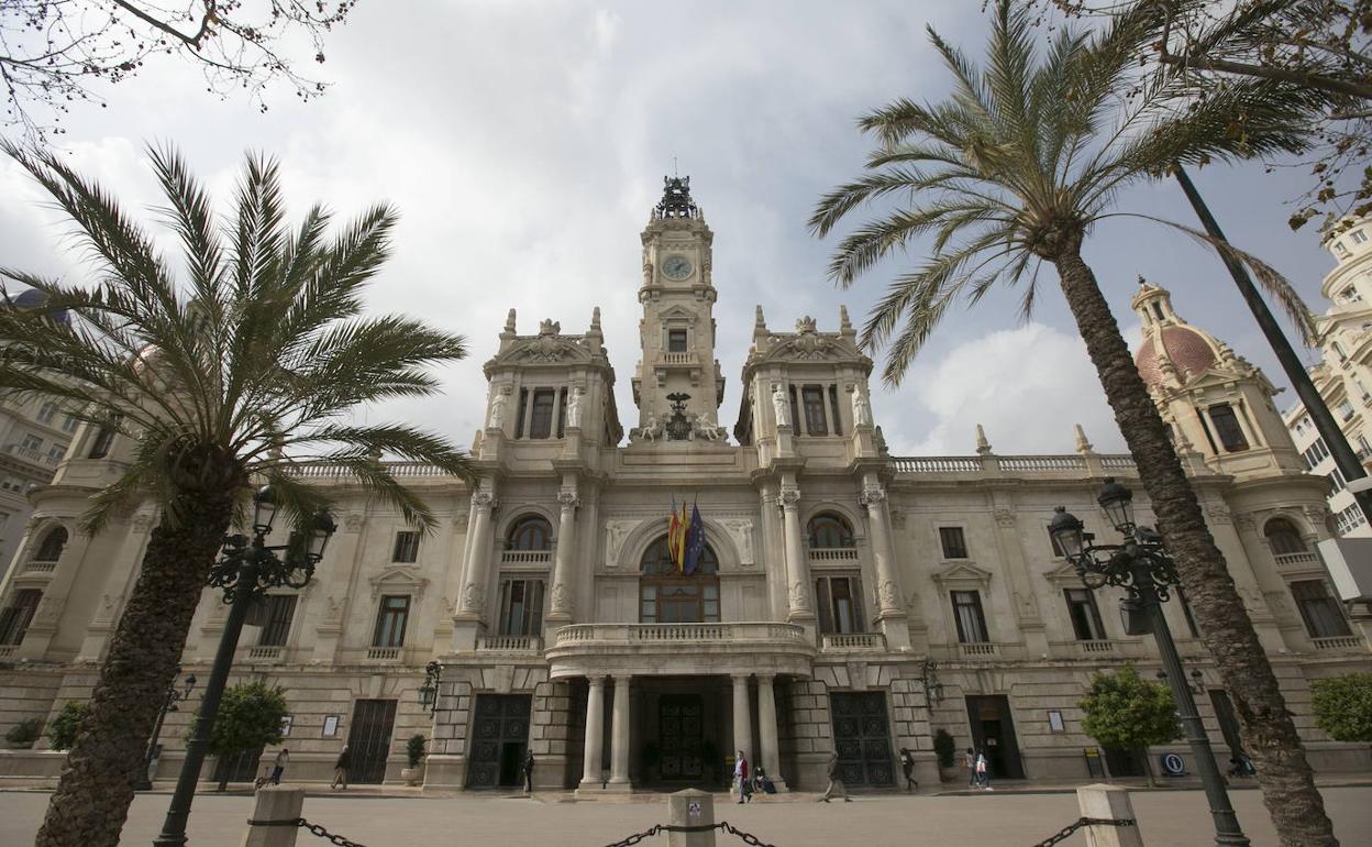 Fachada del Ayuntamiento de Valencia. 