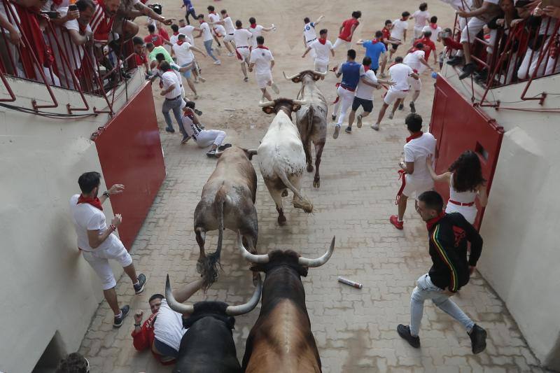 Fotos: Las mejores imágenes del encierro final de los Sanfermines