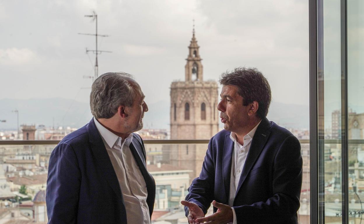 Alfonso Sancha y Carlos Mazón, este jueves en Valencia. 