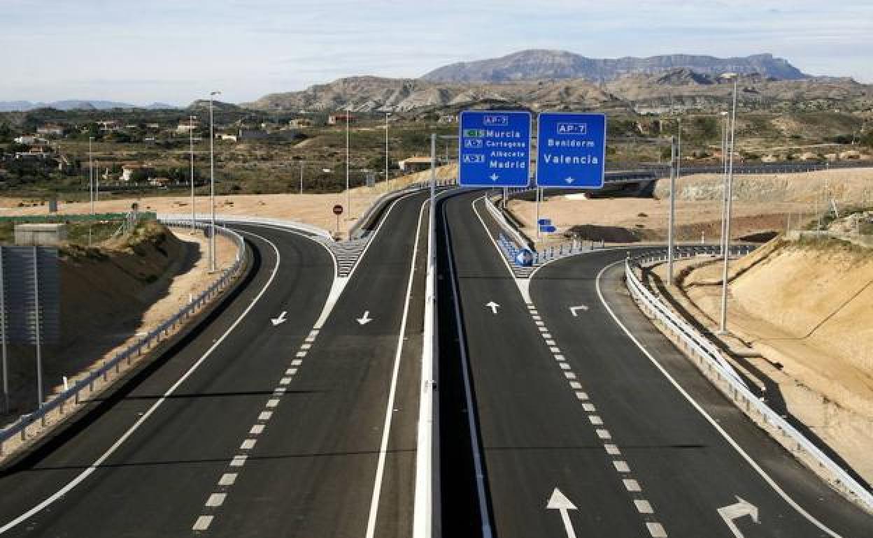 El Gobierno reduce a 303 millones de euros el coste del rescate de la AP-7 Circunvalación de Alicante
