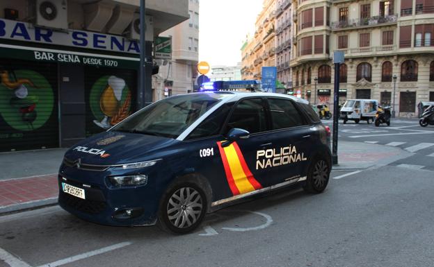 La Policía 'resucita' a un hombre en Valencia