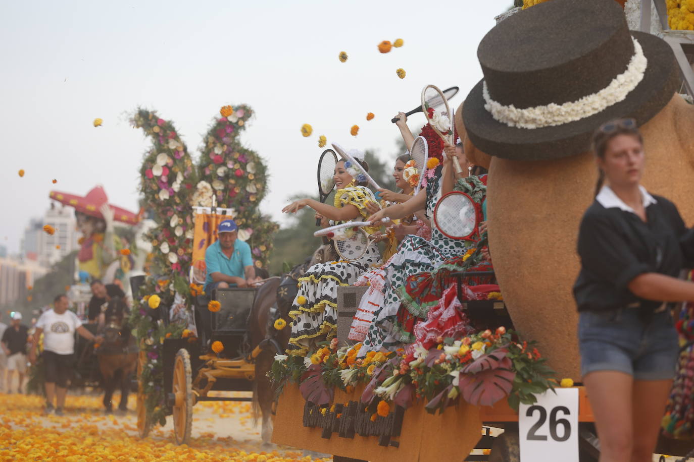 Fotos: La Batalla de Flores pone punto y final a la Feria de Julio