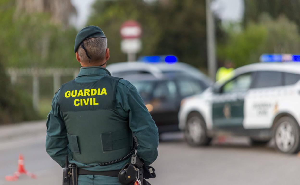 Un agente de la Guardia Civil en una imagen de archivo