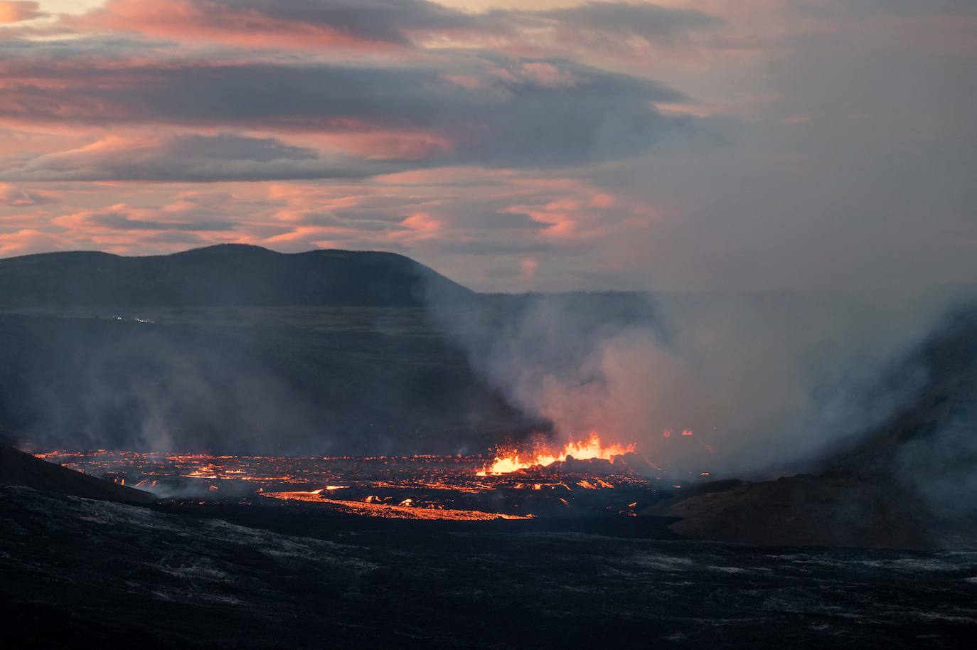 Fotos: Un volcán entra en erupción en Islandia