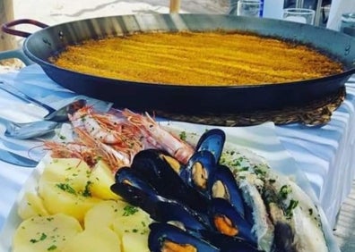 Imagen secundaria 1 - Los arroces de pescado y el marisco son la especialidad de este local de Cullera.