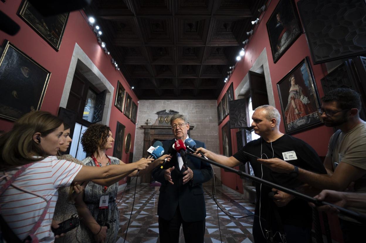 El presidente Puig, ayer en la sede del Consell. jorge gil/ep