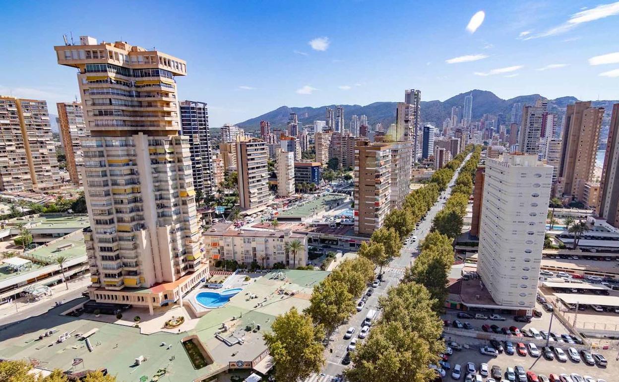 Benidorm renovará el alumbrado de Levante. 