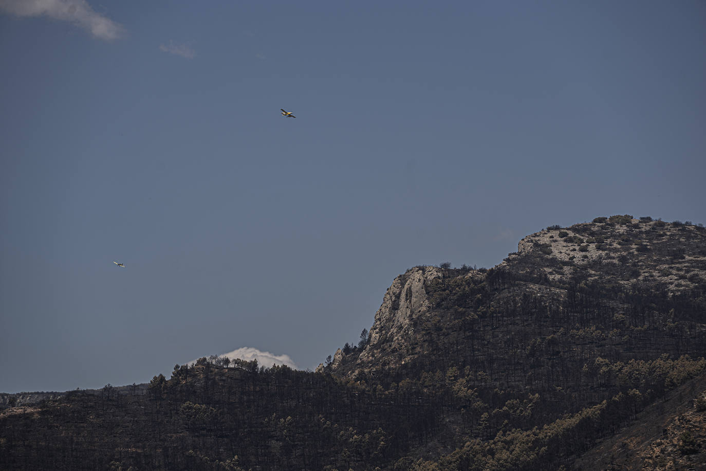 Fotos: Así se encuentra Bejís tras el paso del fuego