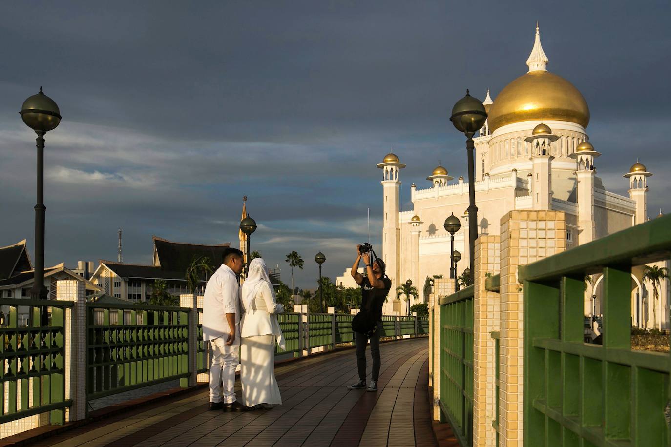 10.- BRUNEI