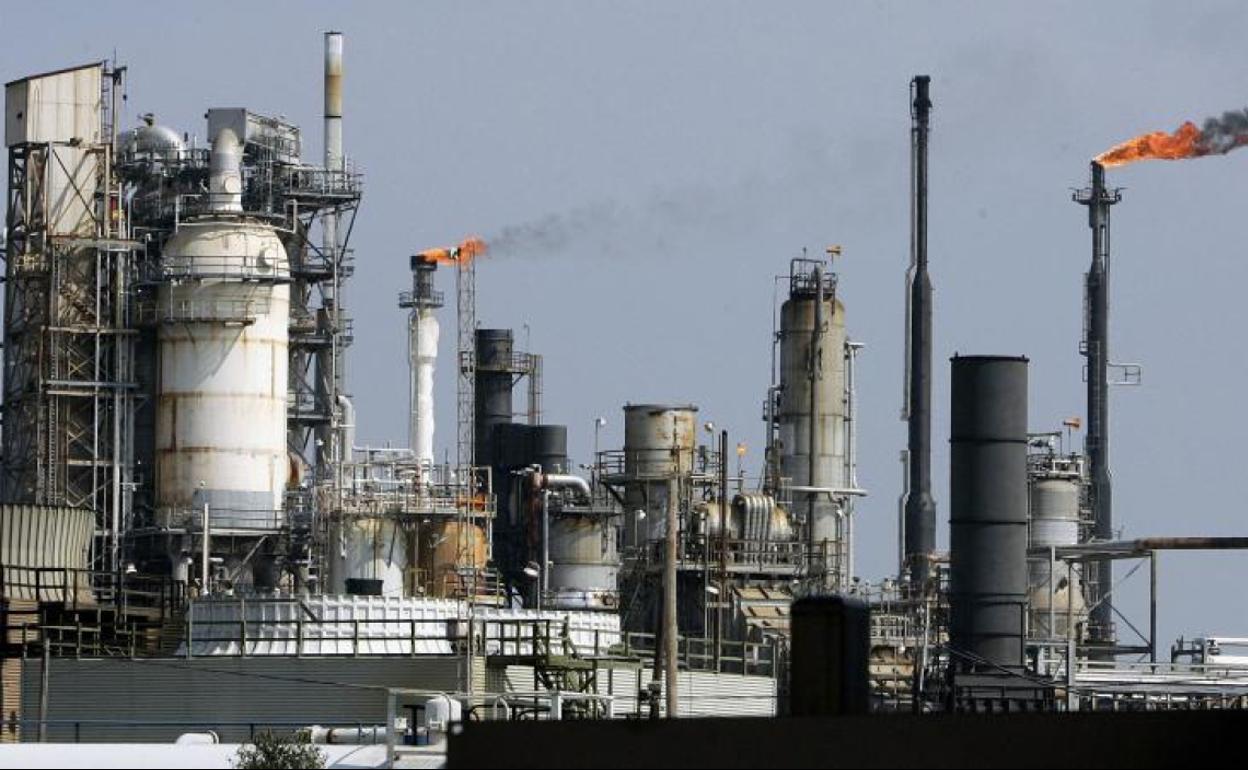 Refinería de petróleo en Texas. 