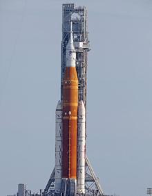 Imagen secundaria 2 - NASA: cuándo se lanza el cohete Artemis | La NASA vuelve a la Luna
