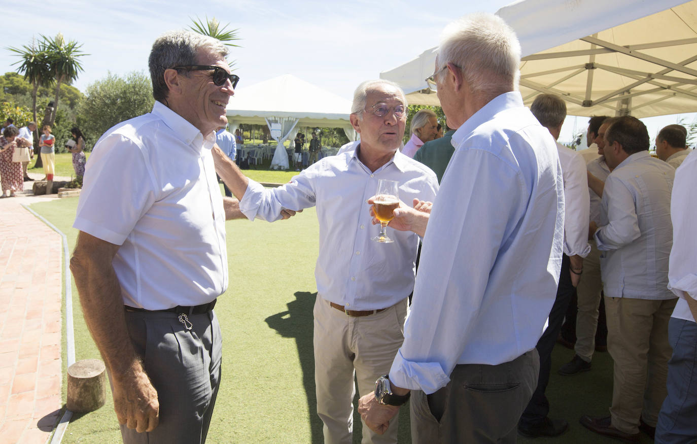 Fotos: Cita de los empresarios valencianos en la Albufera