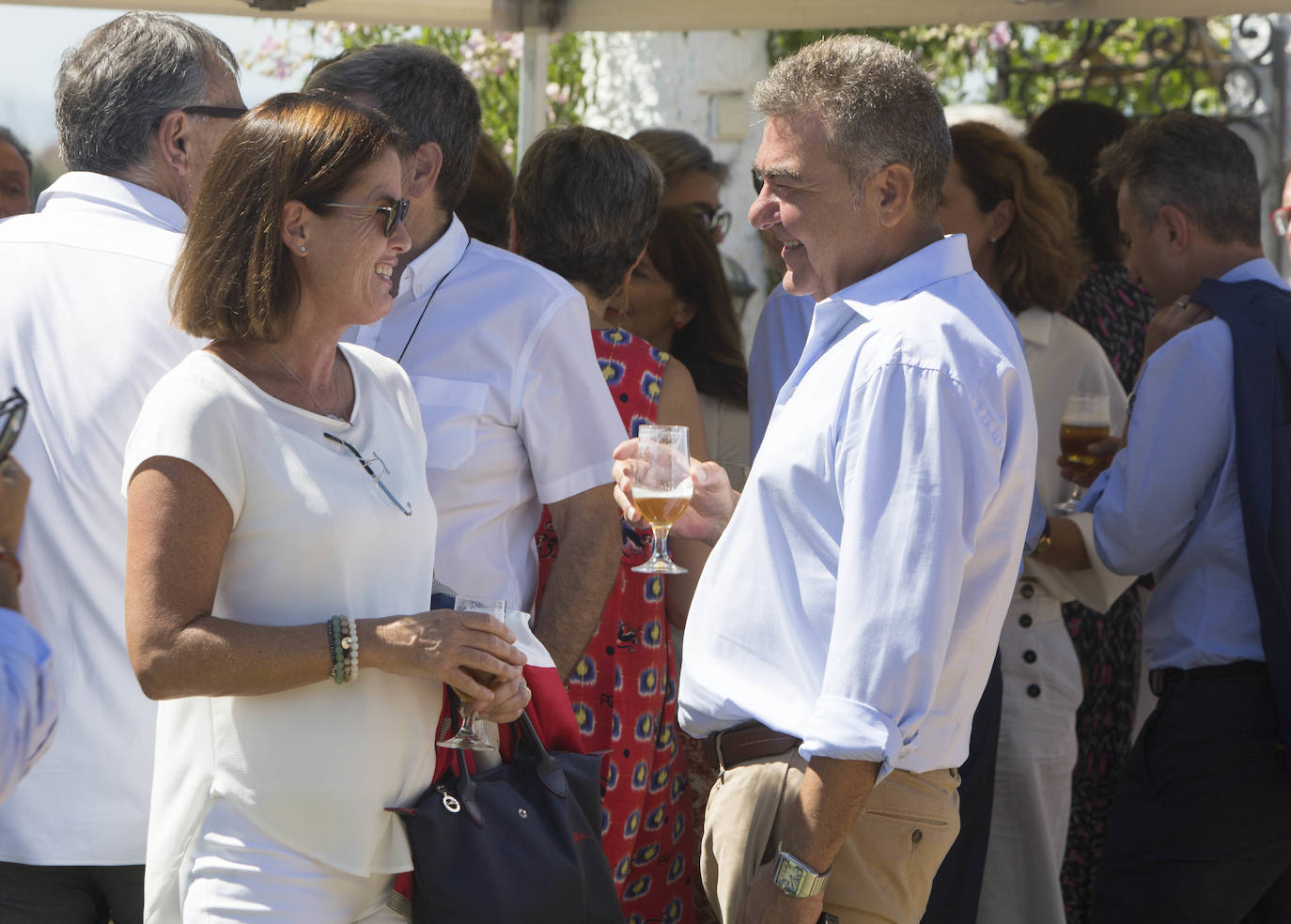 Fotos: Cita de los empresarios valencianos en la Albufera