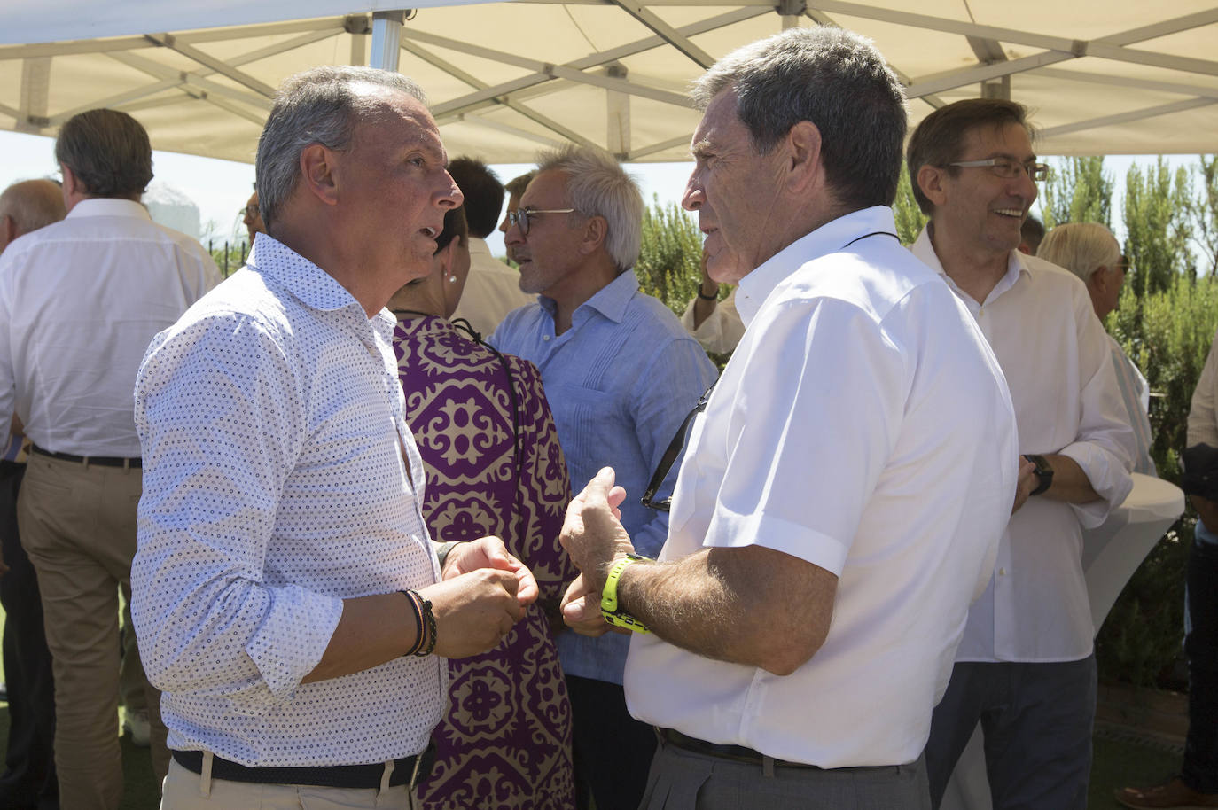 Fotos: Cita de los empresarios valencianos en la Albufera