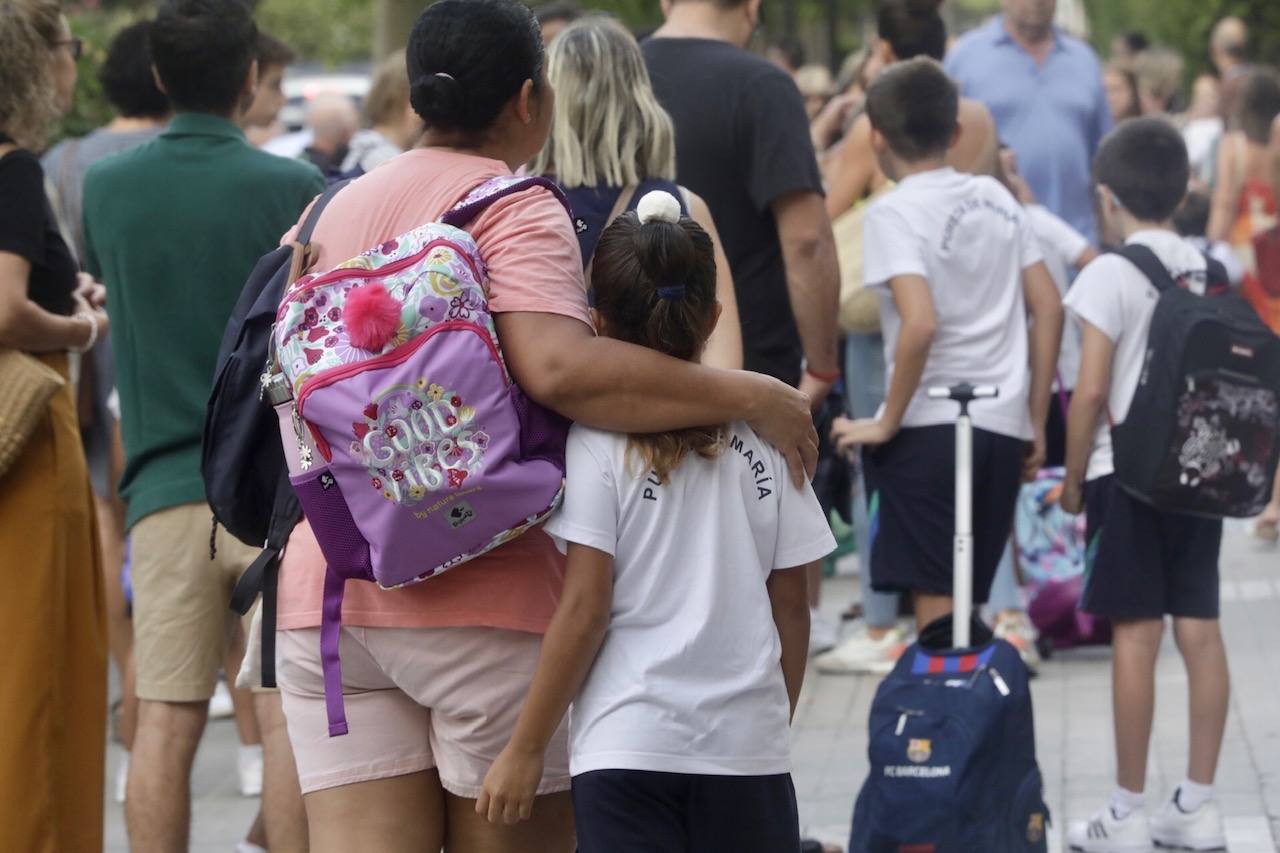 Fotos: Los niños regresan al colegio este lunes 12 de septiembre