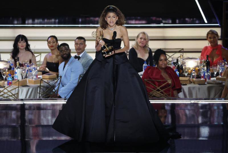 Fotos: Los looks más atractivos y arriesgados de los premios Emmy