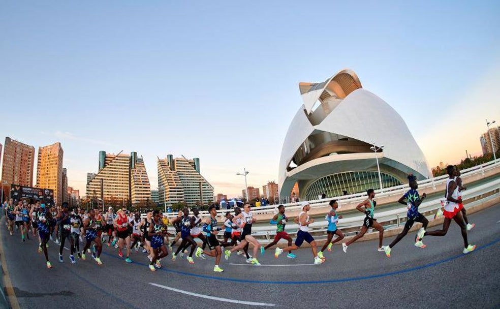 Valencia ya deslumbra en la agenda de carreras para el otoño