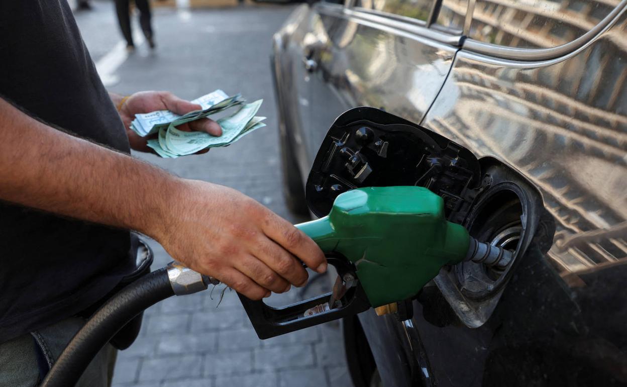 El precio de la gasolina se sigue situando por debajo de los 2 euros.