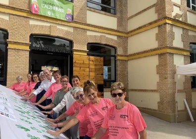 Imagen secundaria 1 - La terapia con animales en Quart, el mural en Massanassa y los volúmenes repartidos en Alaquàs. 